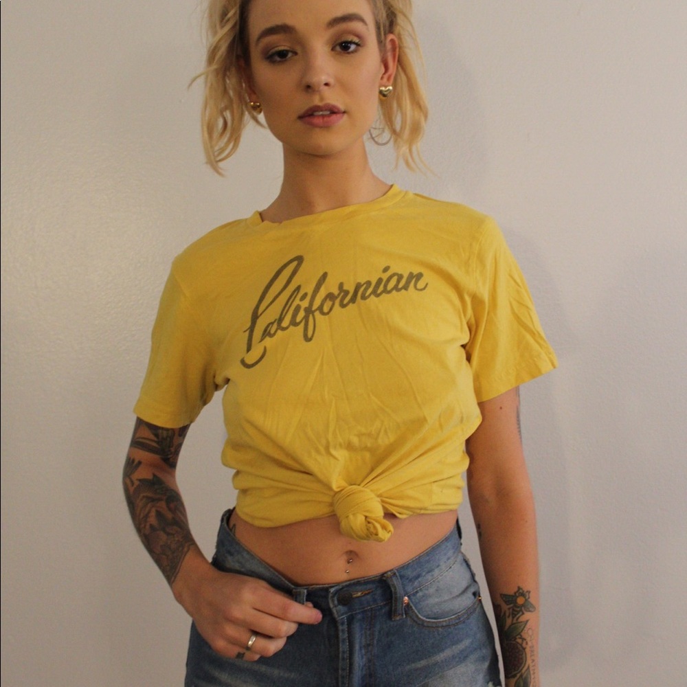 Californian tee